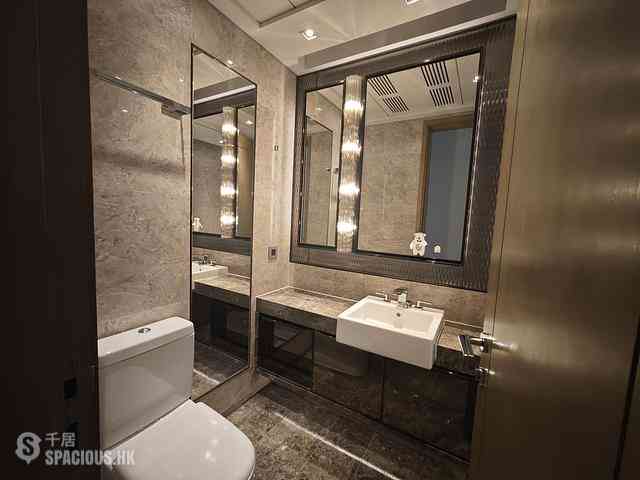 North Point - Victoria Harbour Phase 1B Tower 1 14