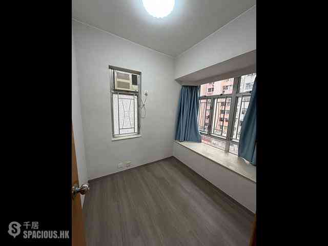 Causeway Bay - Hoi Hing Building 01