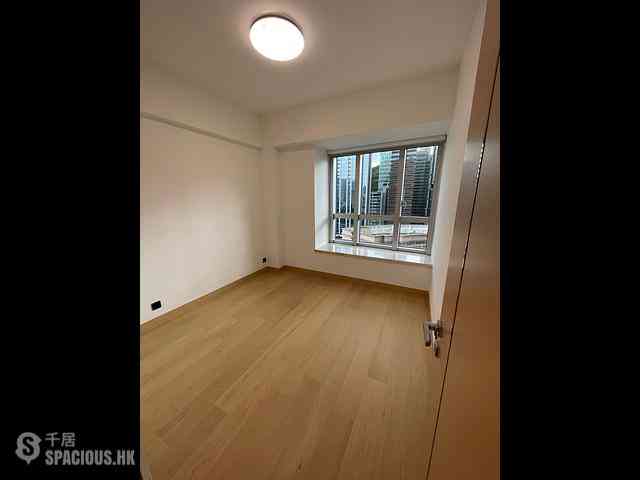 Wong Chuk Hang - Marinella Block 3 03