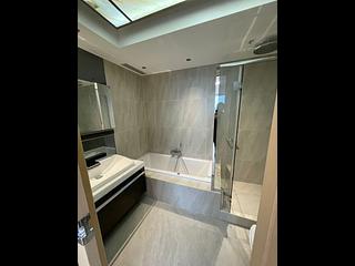 Wong Chuk Hang - Marinella Block 3 06