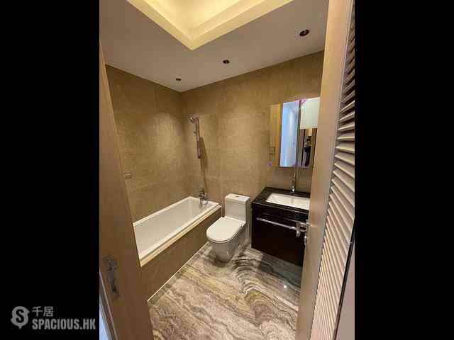 Wong Chuk Hang - Marinella Block 3 08