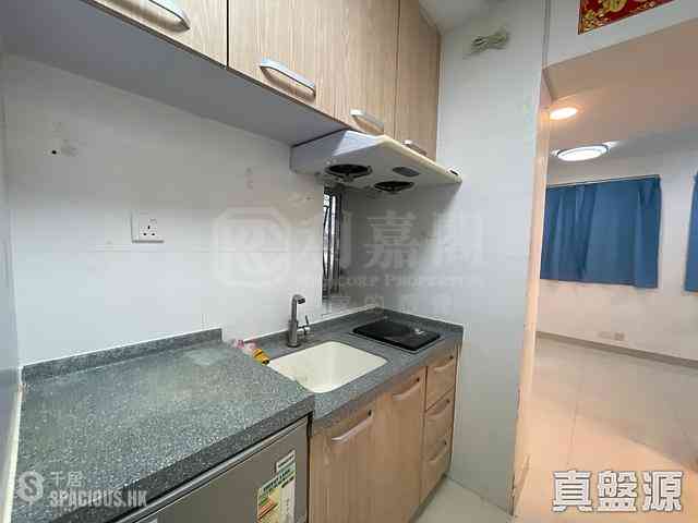 North Point - Kin Yip Mansion 05