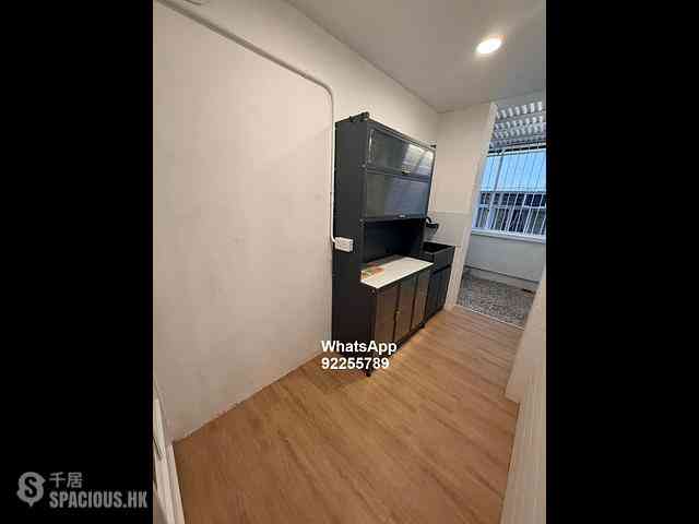 Sai Ying Pun - 31-31A, Pok Fu Lam Road 10