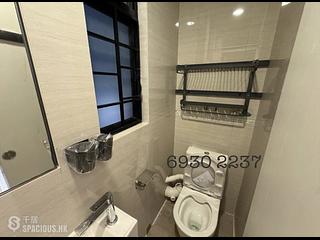 Sheung Wan - 64, Bonham Strand 05