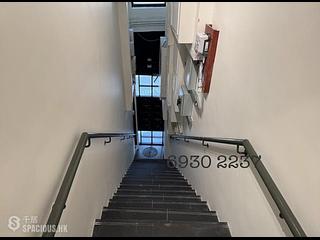 Sheung Wan - 64, Bonham Strand 08
