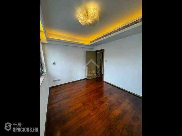 Stubbs Road - Evergreen Villa Block A 08
