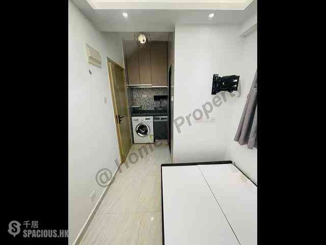Mong Kok - Sincere House 05