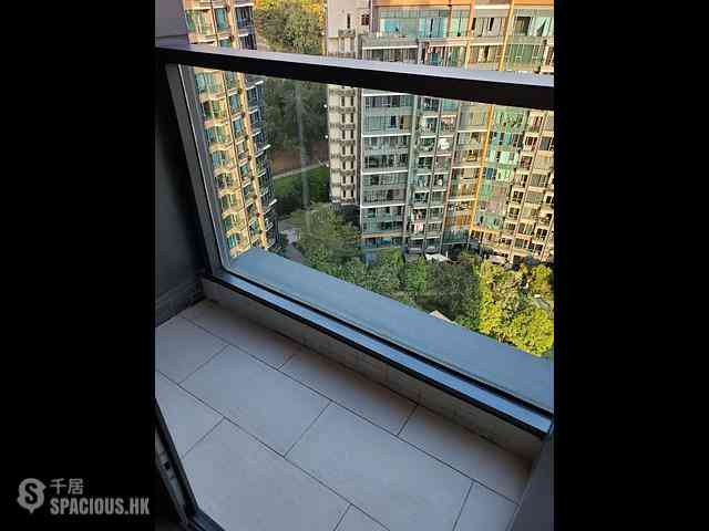 Gold Coast / So Kwun Wat - The Bloomsway The Laguna Tower 3 01