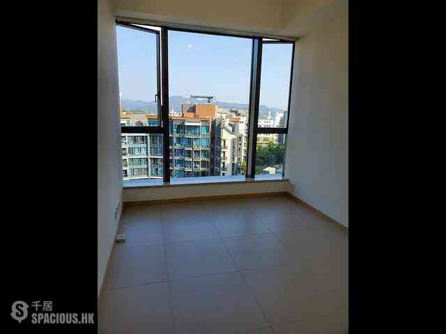 Gold Coast / So Kwun Wat - The Bloomsway The Laguna Tower 3 03
