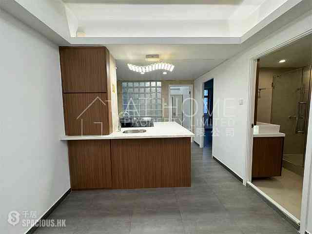 Sheung Wan - Central House 09