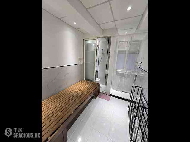 Jordan - 12, Kwun Chung Street 01
