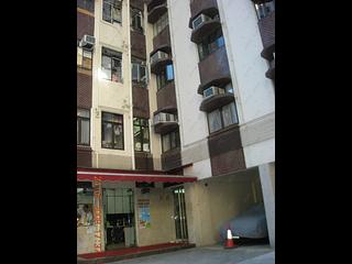 Pok Fu Lam - Fulham Garden Block EF 09