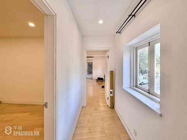 Mid Levels Central - Gladdon 15