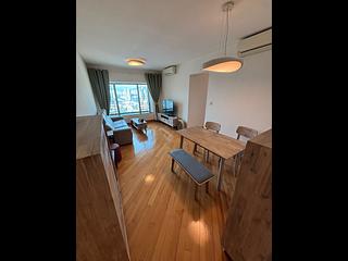 West Kowloon - Sorrento 04