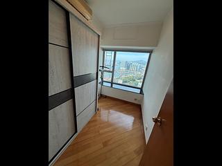West Kowloon - Sorrento 08