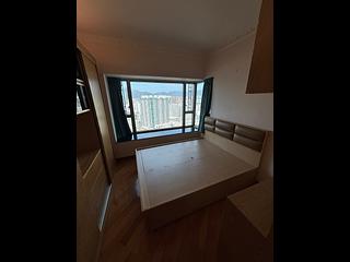 West Kowloon - Sorrento 11