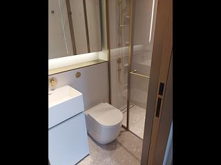 Quarry Bay - The Holborn Block B 03