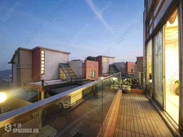 The Peak - Sunshine Villa 02