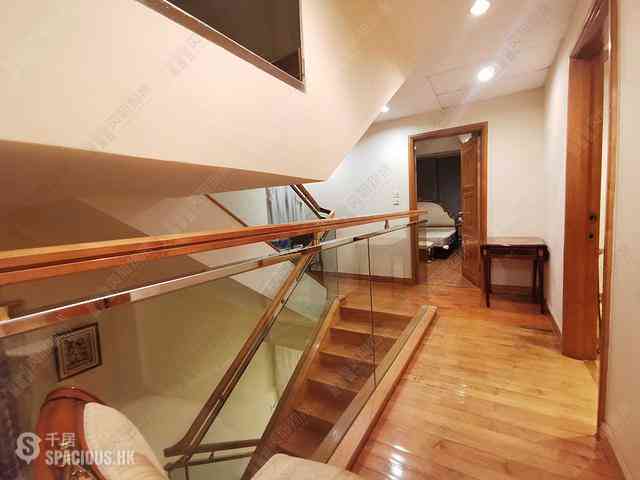 The Peak - Sunshine Villa 08