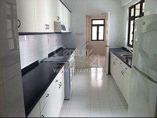 Repulse Bay - Repulse Bay Apartments Block B 05