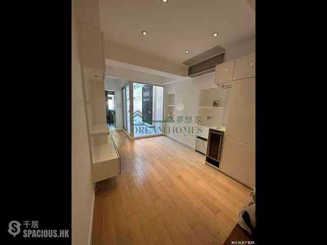 Sheung Wan - 58, Queen's Road West 03