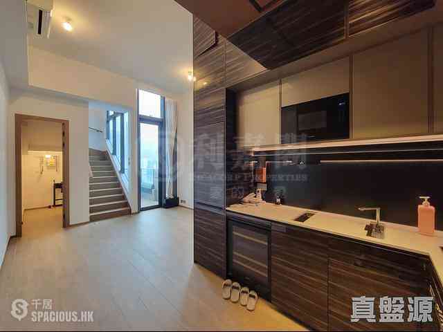 Tai Kok Tsui - Square Mile Phase 3 Aquila・Square Mile Tower 2 01