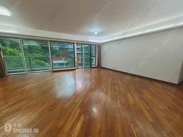 Tai Po - The Balmoral Block 1 02