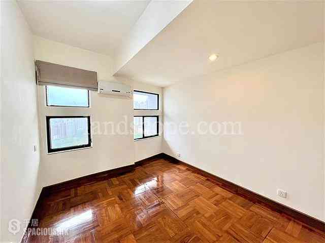 Mid Levels Central - Birchwood Place 07