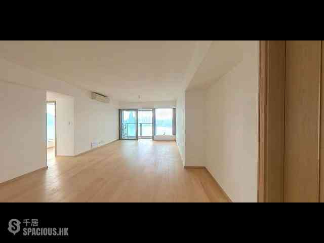 Fortress Hill - Harbour Glory Block 7 01