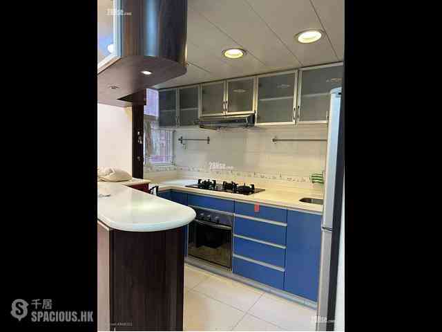 Kennedy Town - Joyful Building 02
