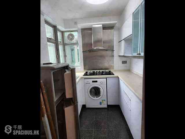 Ap Lei Chau - Sham Wan Towers Block 2 04