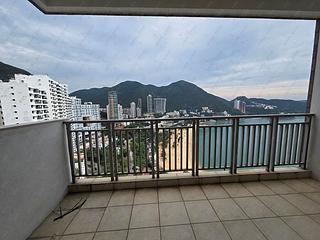 Repulse Bay - Repulse Bay Garden Block 8 02
