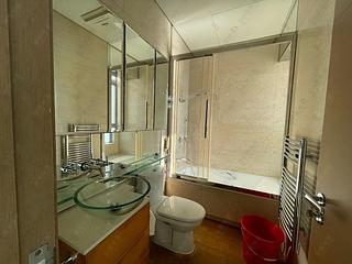 Cyberport - Residence Bel-Air Phase 2 South Tower Tower 6 06