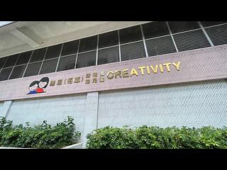 Quarry Bay - The Orchards Block 1 03