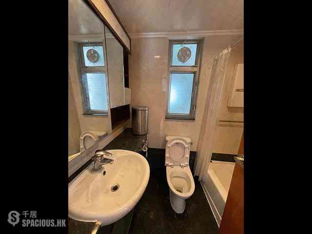 Ap Lei Chau - Sham Wan Towers Block 3 06