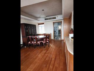 Braemar Hill - Summit Court Block C 13