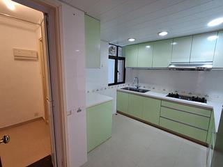 Tin Hau - Park Towers Block 1 12