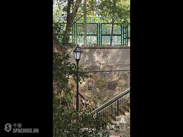 Sai Ying Pun - 35, Eastern Street 09