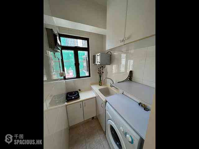 Wan Chai - Hoover Towers Block 2 02
