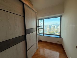 West Kowloon - Sorrento Phase 1 Block 6 05