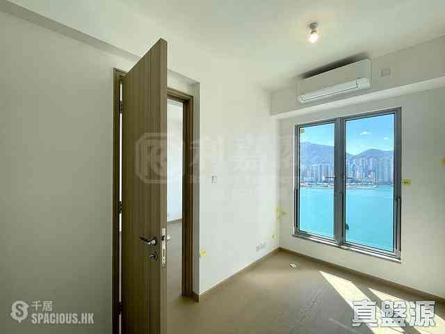 Yau Tong - The Coast Line Phase 2 The Coast Line II 04