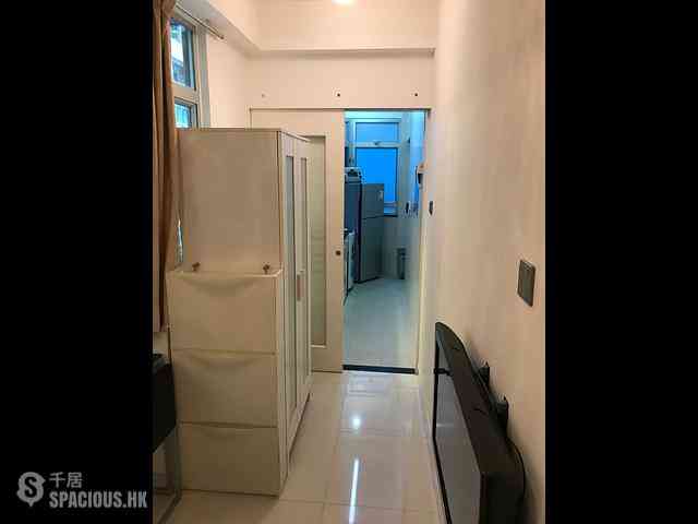 Wan Chai - Fasteem Mansion 09
