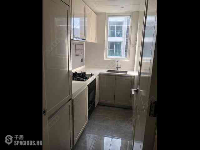 Tseung Kwan O - Monterey Block 6B 05