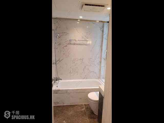 Tseung Kwan O - Monterey Block 6B 06