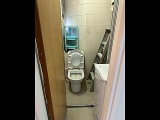 Sai Ying Pun - Koon Wah Building 05