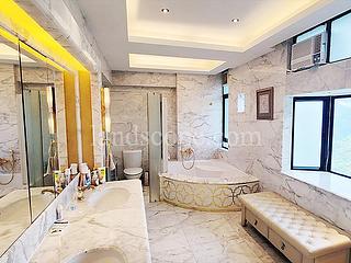 Repulse Bay - 37, Repulse Bay Road 06