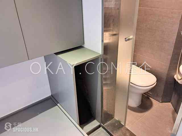 West Kowloon - The Cullinan (Tower 21 Zone 6 Aster Sky) 09