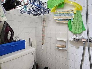 Quarry Bay - The Orchards Block 2 02