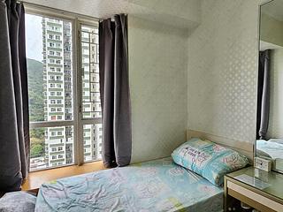 Quarry Bay - The Orchards Block 2 04