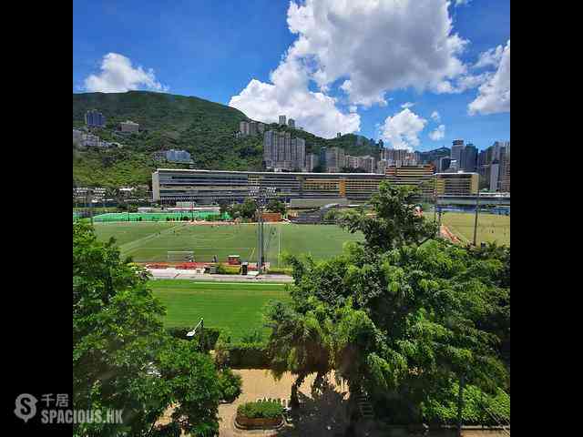Happy Valley - Race Tower 01